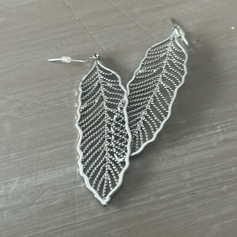 Feather Dangle Silver Toned earings